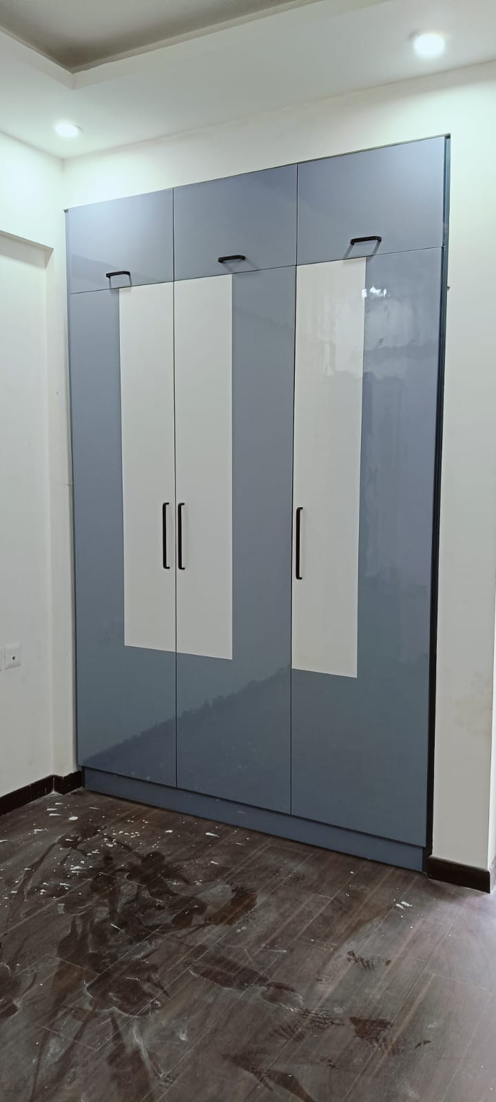 Wardrobe Design